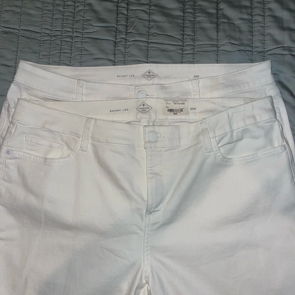 St. John's Bay White Skinny Leg Jeans / Pants-2 Pair (1 NWT) Size 20W - Picture 8 of 10